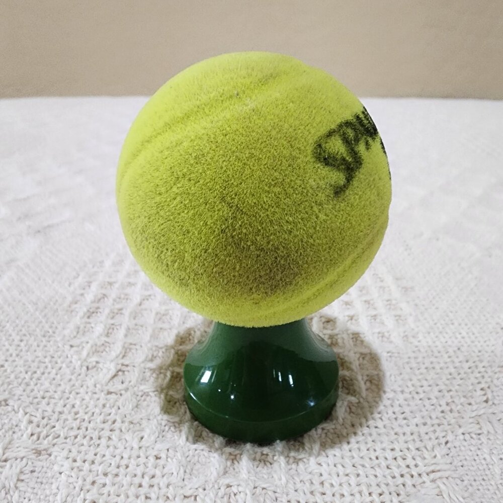 Vintage Avon MIXED DOUBLES SPALDING TENNIS BALL Fuzzy EMPTY Glass Bottle Decor - Picture 2 of 8